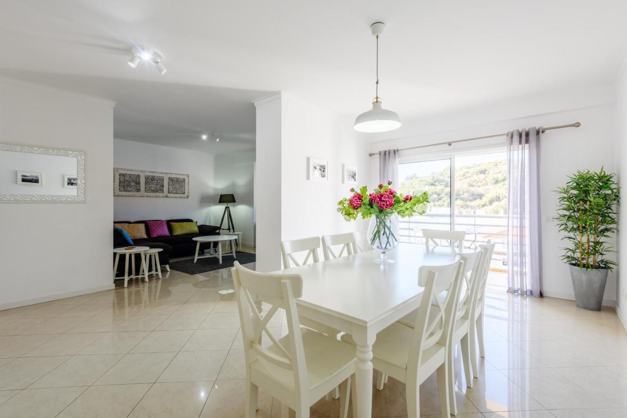 Amazing Apartment In Албуфейра Екстер'єр фото